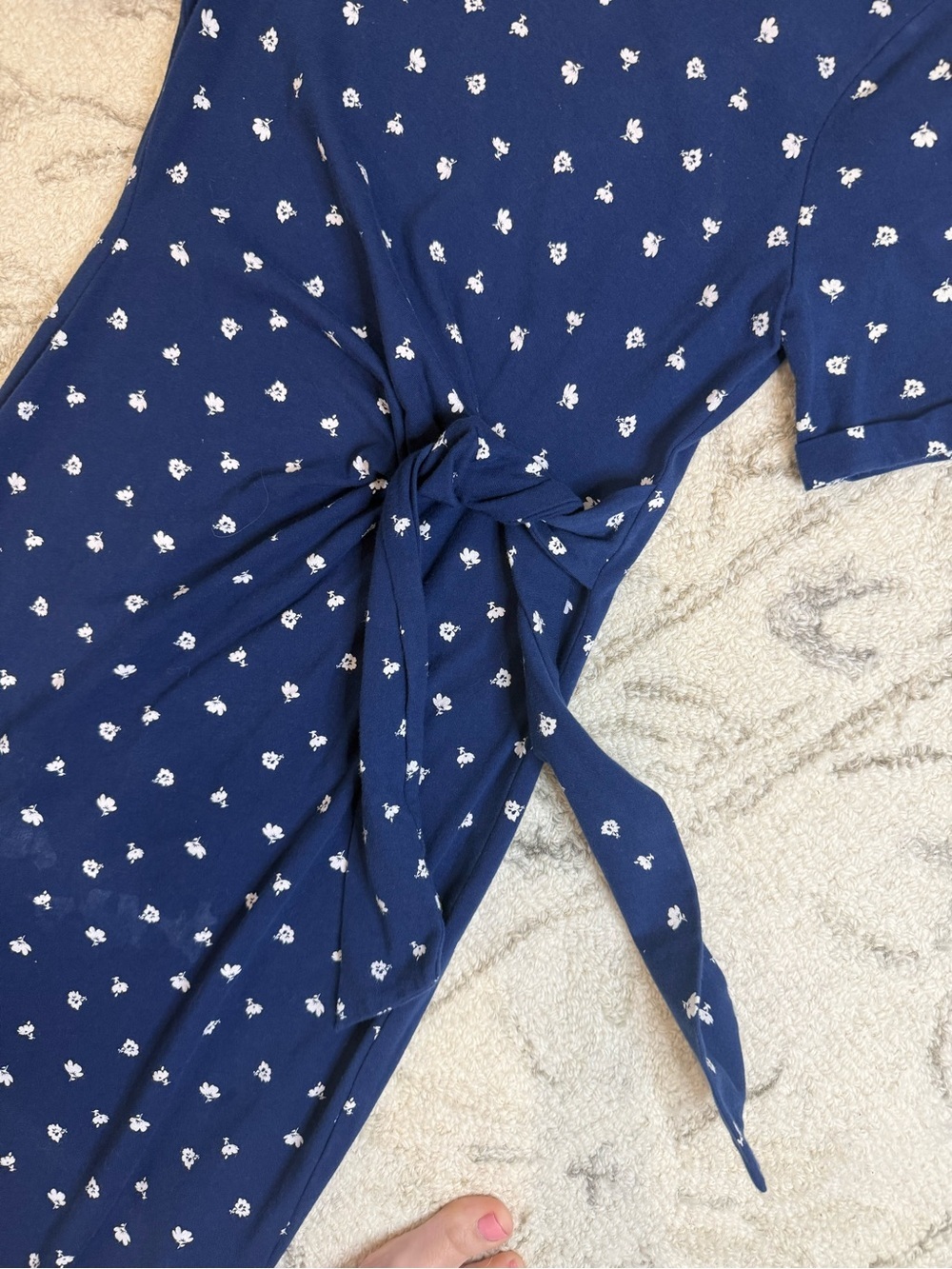 ON 34TH Navy Floral Side Tie Midi Dress XXS | Like New - Picture 4 of 6